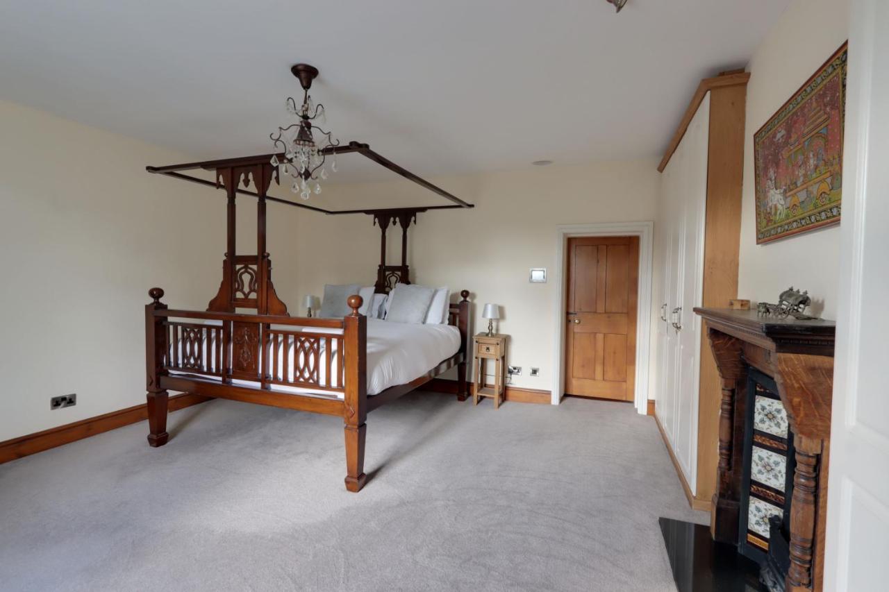 Bretton House Farm Retreat Chester Exterior foto