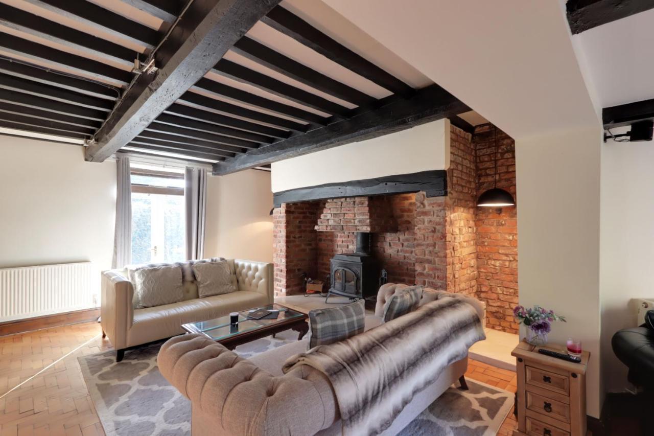 Bretton House Farm Retreat Chester Exterior foto